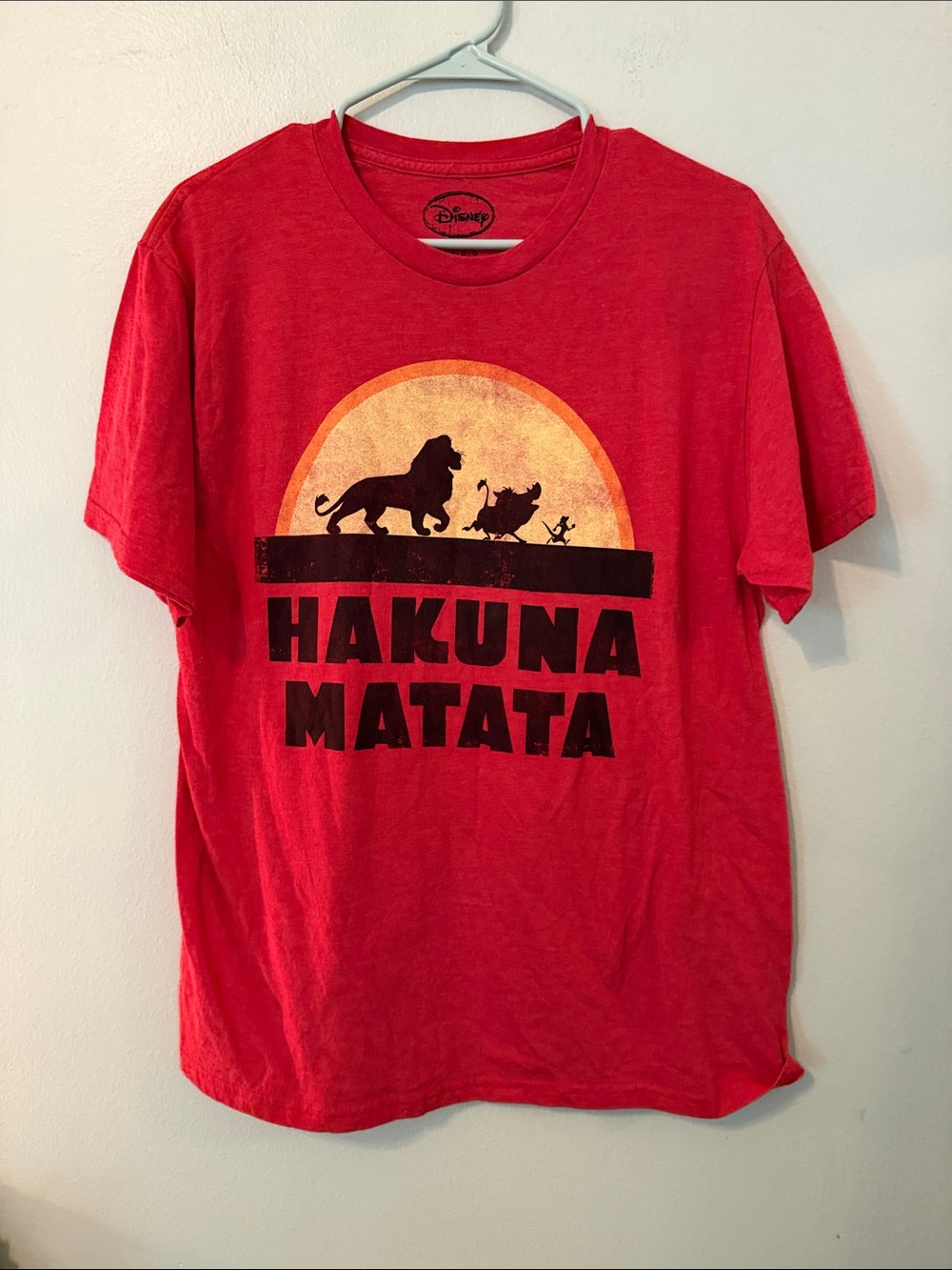 Disney ‘Hakuna Matata’ Graphic Tee (Size: L)